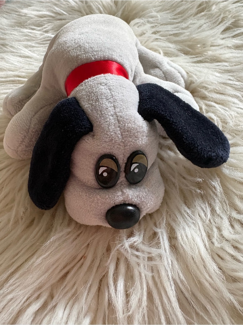 Pound Puppies Grey With Black Plush Puppy with Red Collar 7” Vintage 1986 Tonka